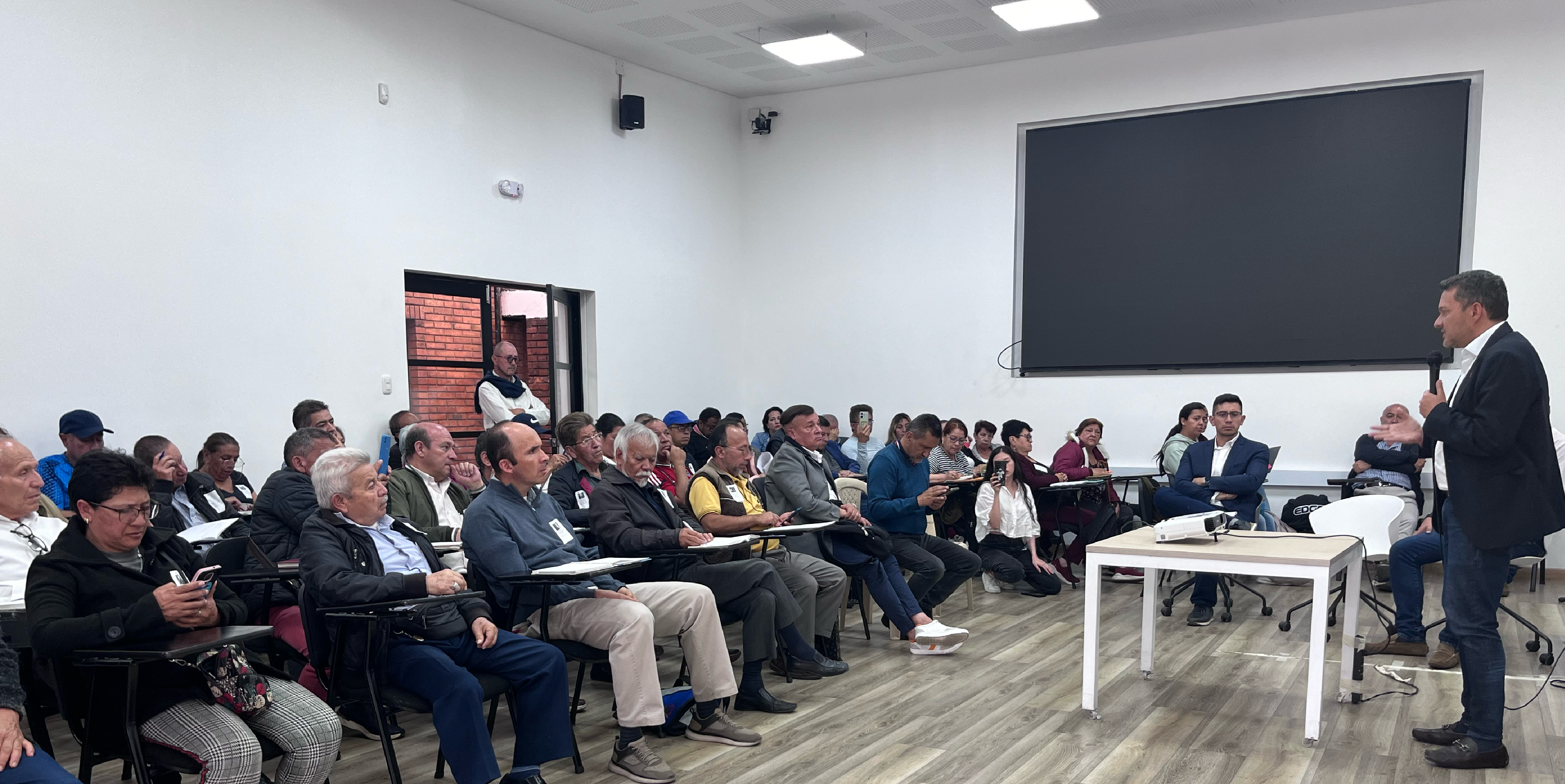 JUNTAS DE ACCIÓN COMUNAL